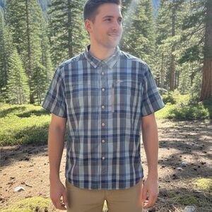 Columbia Men's Plaid Short Sleeve Shirt xl